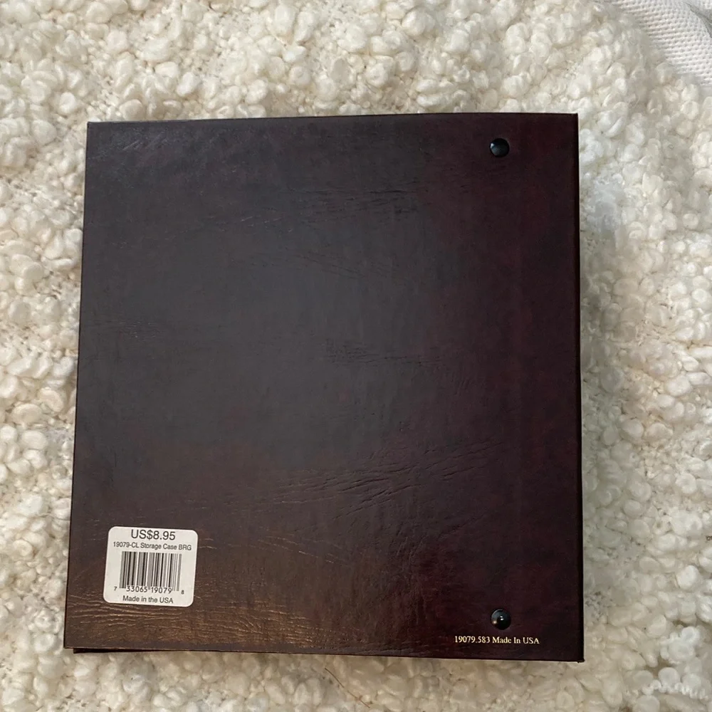 Franklin Covey CLASSIC size 3-ring storage binder - like new